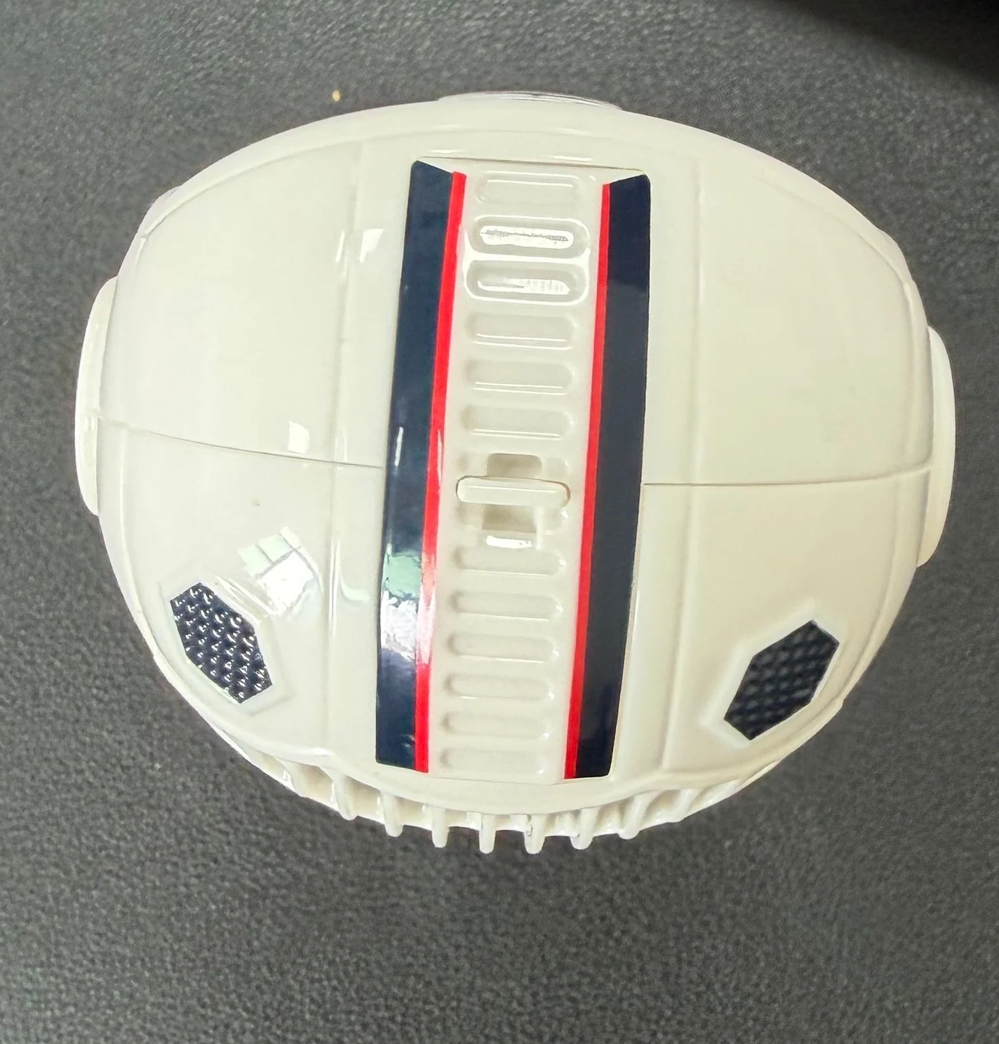 Top · Vent and shell details